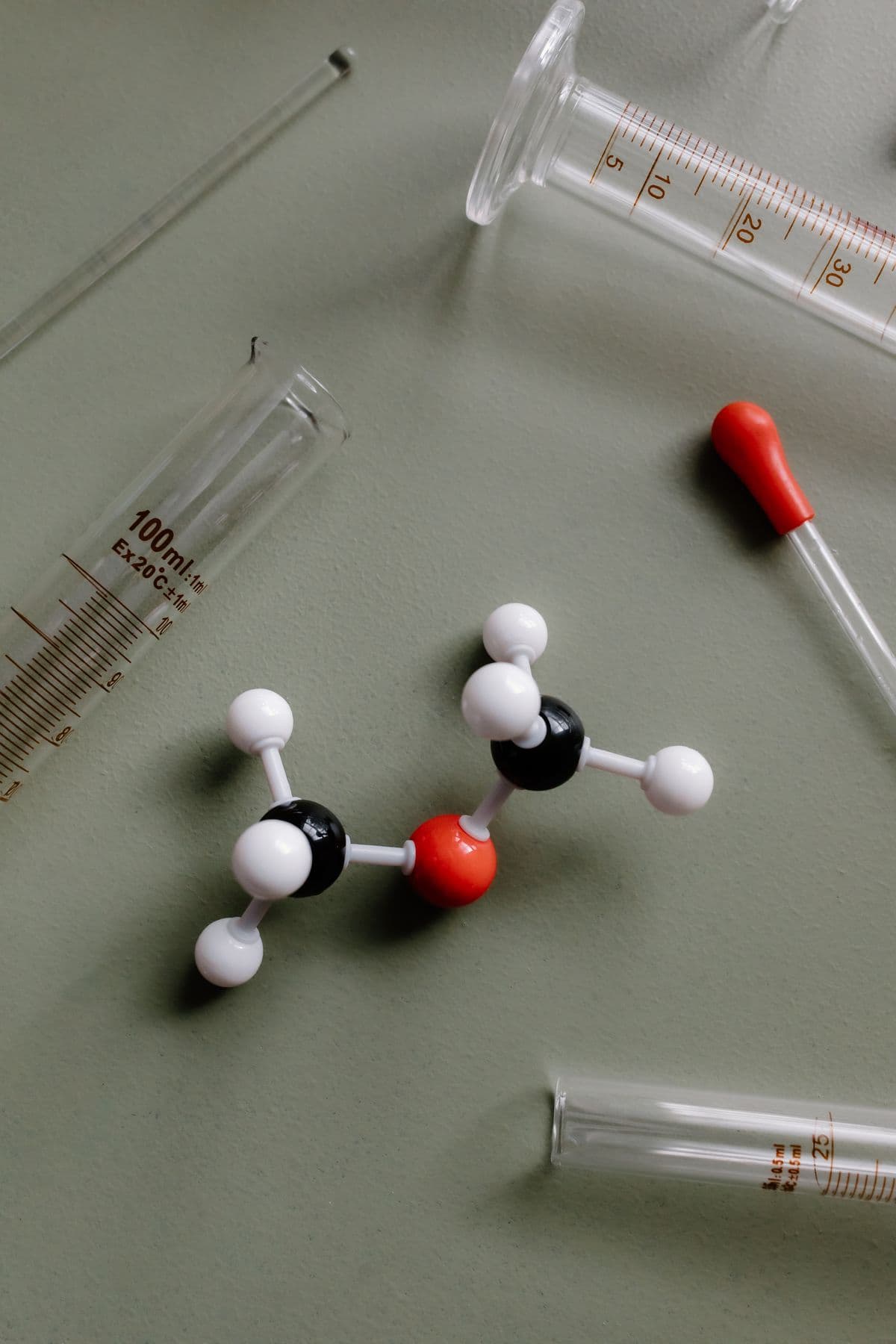 Color-coded ball-and-stick molecule model